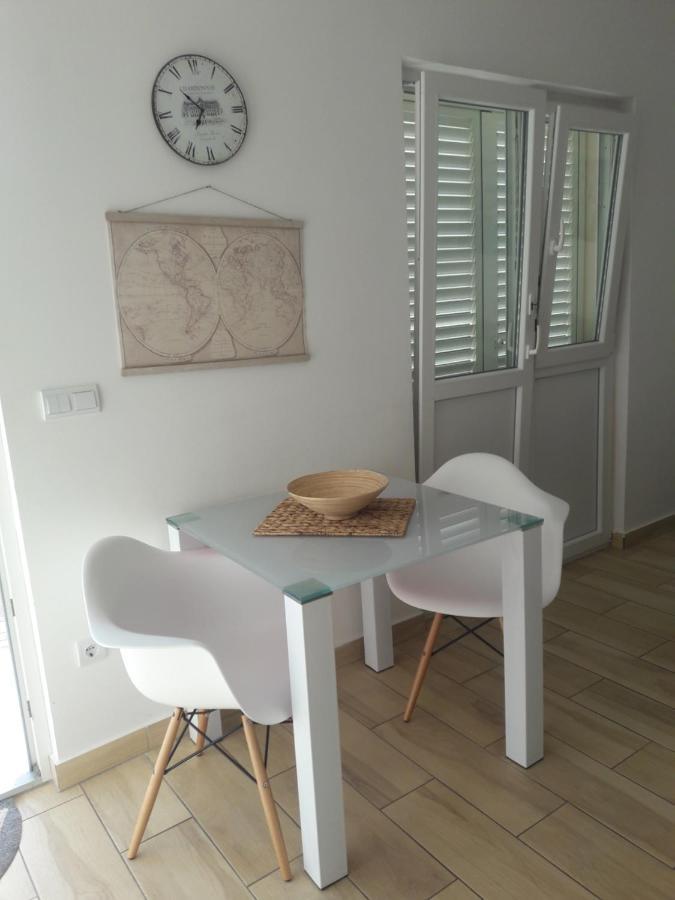 Apartment Tea พรีมอชเตน ภายนอก รูปภาพ